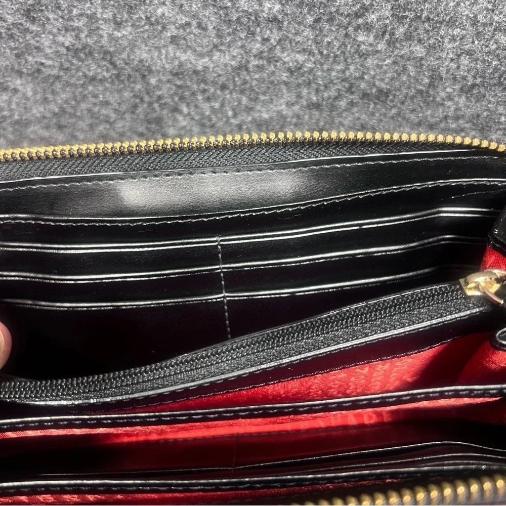 NWT Kate Spade Neda Black Pebbled Ace of Spades Zip Around Wallet